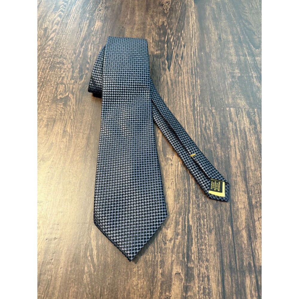 Donald Trump Signature Collection Neck Tie Gray Hypnosis Geometric Pattern Silk
